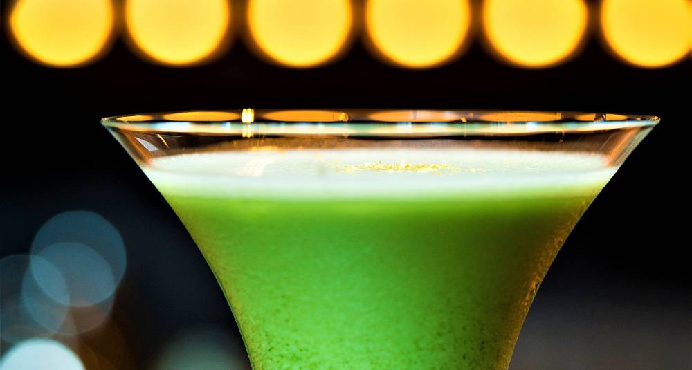 Green Tea Martini Oribe drinkoppskrift