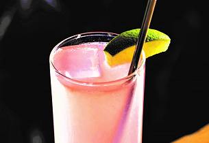 Banks 5 Island Flamingo drinkoppskrift