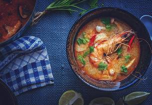 Tom yum - thaisuppe med sjøkreps og kokosmelk