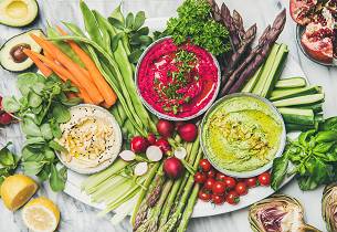 Crudités med tre typer hummus