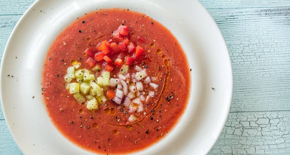 Kjøl deg ned med forfriskende gazpacho