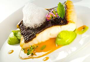 Nå med spesialpris for medlemmer: Winemakers Dinner - Chablis-dronningen har med seg toppviner til Nedre Foss Gårds uimotståelige 5-retters meny