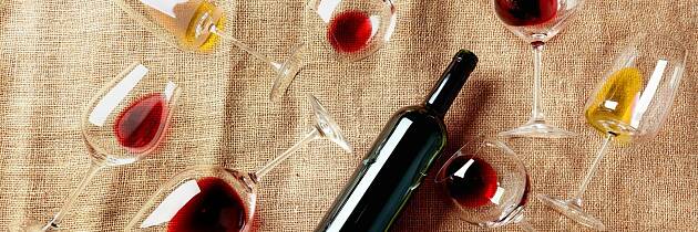 Lær forskjellen på Bordeaux og Burgund gjennom 10 deilige viner