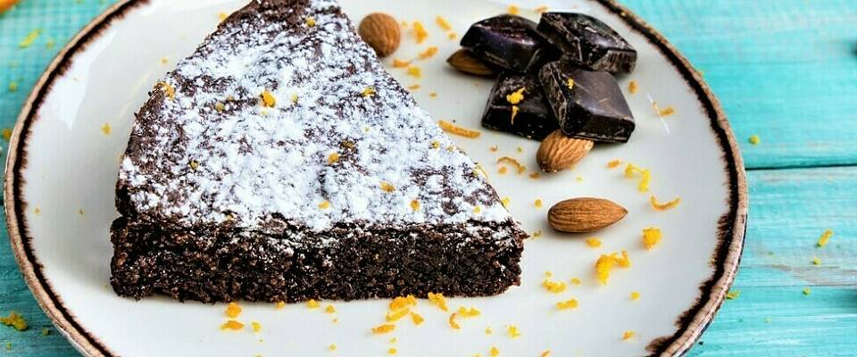Denne sjokoladekaken gir deg skikkelige sommervibber