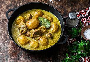 Bruk sesongens fantastiske lammekjøtt til å trylle frem en vidunderlig massaman curry