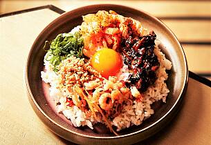 Bibimbap - koreansk pytt-i-panne