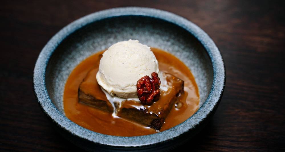 Denne dessertfavoritten fra britiske puber har gjenoppstått på vinbar i Oslo. Du lager den enkelt selv hjemme