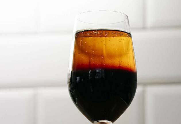 Den klassiske drinken Black Velvet ble faktisk skapt som en sørgedrink