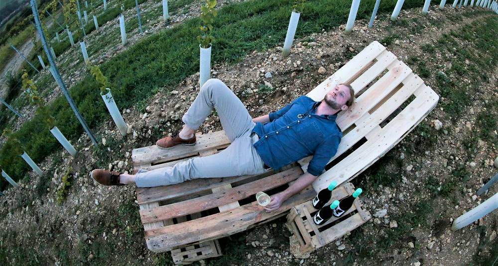 Denne 27 år gamle vinmakeren gir Tysklands mest utskjelte drue solid revansj og det til svært gunstig pris