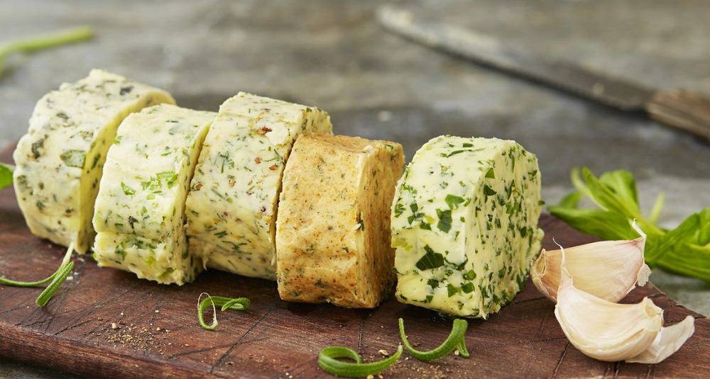 Slik lager du Kryddersmør 15 minutter