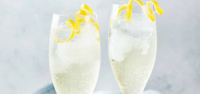 Moscato spritz drinkoppskrift