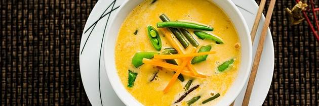 By på en hot og fyldig suppe som søndagsmiddag