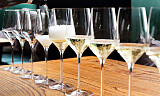 Smak 7 elegante viner fra England, deriblant en svært eksklusiv musserende fra 2010