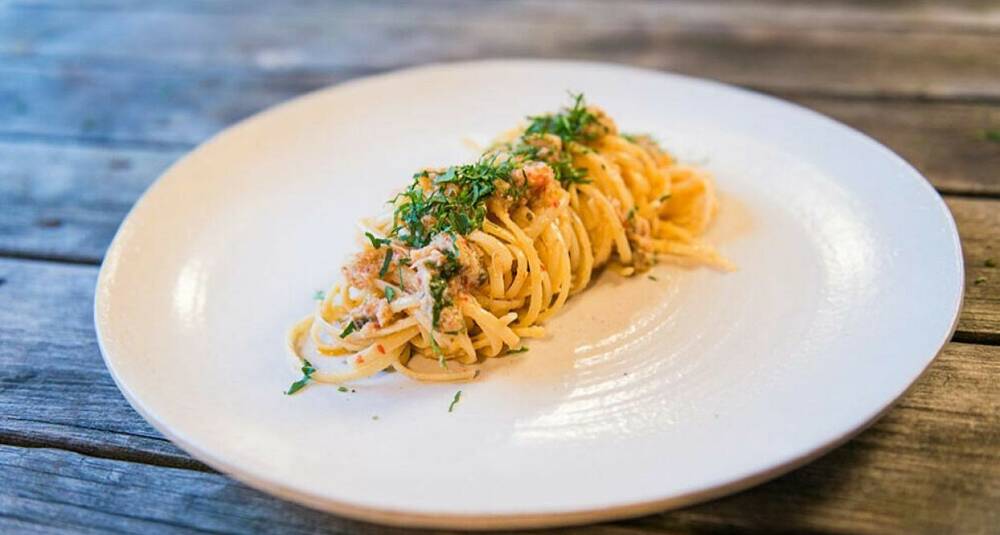 Spagetti blir enda bedre med krabbe - lettlaget hverdagsluksus