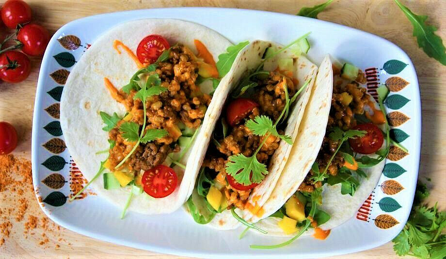 Taco med byggryn og kjøttdeig