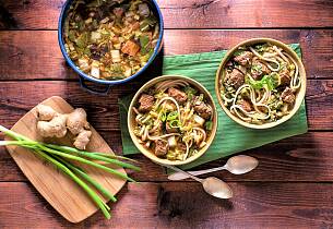 Japansk biffsuppe med nudler