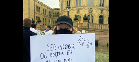 Nå er ikke lua lenger i hånda, men på hodet