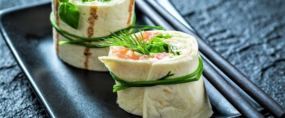 Lag dobbel porsjon av disse munnfullene - de egner seg nemlig like godt i hånda i dag som fingermat i morgen