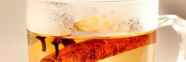 Det kan bli kjølig i helgen, og da passer det ekstra godt med denne drinken