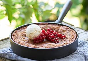 Dessertkaken lager du på grillen eller i stekepannen