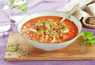 Linsesuppe med lam og koriander