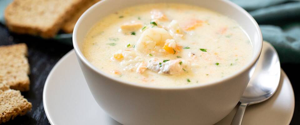Din beste fiskesuppe lager du med et kveitehode