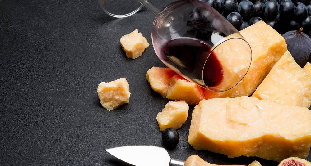 Myk vin fra Valtellina er perfekt til hard ost fra Norge