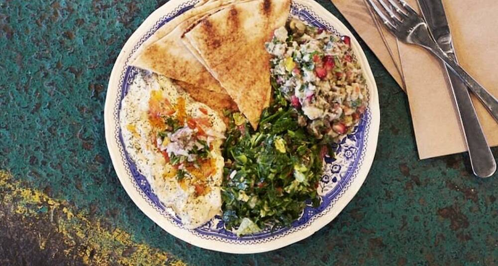 Sildesalat Aleppo med baba ganoush og tabbouleh