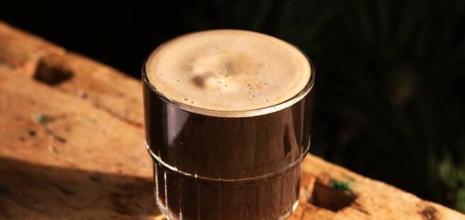 Øks og sag  drinkoppskrift med bitter, cola og stout