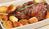 Lammestek er noe av det beste du kan lage som søndagsmiddag.