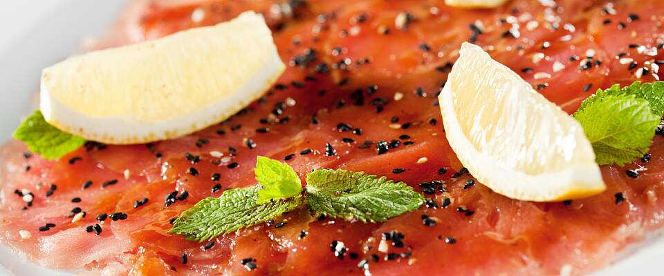 Carpaccio er perfekt sommermat, spesielt med denne vrien