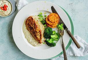 Slik lager du kylling med ovnsbakt søtpotet