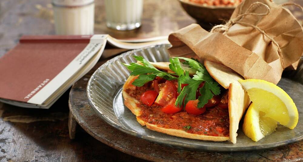 Lahmacun - Brettepizza med sitron og persille