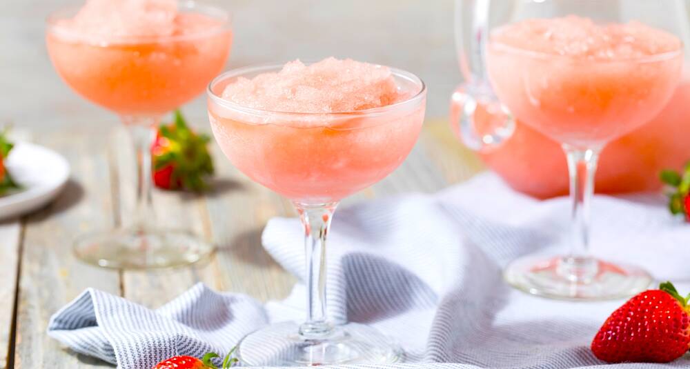 Frosé - fryst cocktail med rosevin og jordbær