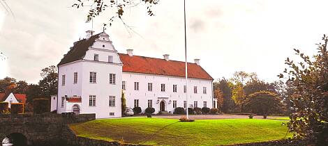 På dette slottet i Skåne lages verdens beste vodka