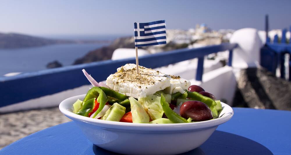 Drøm deg bort til Hellas med gresk sommervin og nydelig grillmat