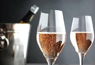 Smak elegante toppviner fra legendarisk champagnehus