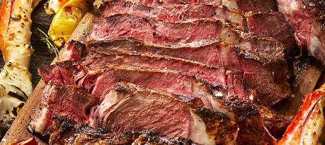 Kombiner entrecote med skalldyr på grillen