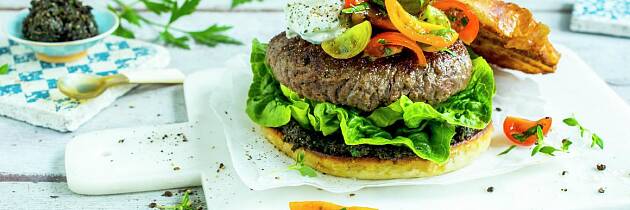Lag en burger med smaken av Hellas
