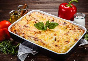 Klar en klassiker: Lasagne med bolognese og fyldig ostesaus