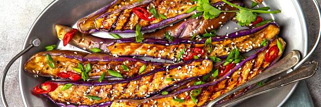 Når du griller aubergine på denne måten, blir de maksimalt smaksrike