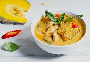 Thai gresskar- og kylling-curry