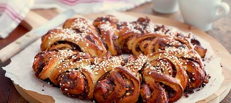Ekstra julete kringle med kanel og sjokolade.