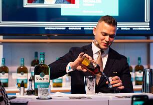 Adrián Michalčík er nå også Norges beste bartender