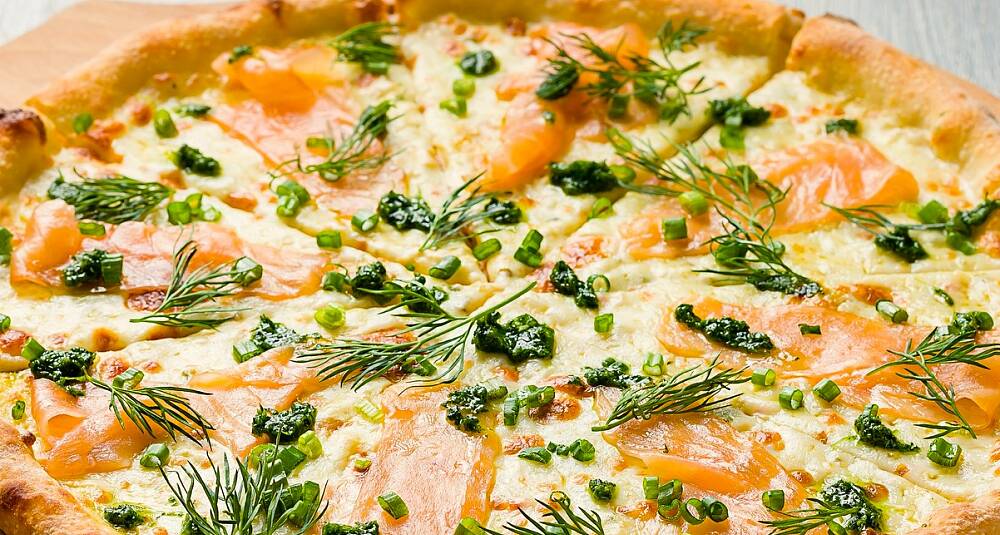 Overrask med en litt annen vri på pizzaen i kveld