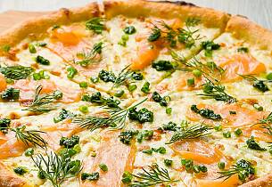 Overrask med en litt annen vri på pizzaen i kveld