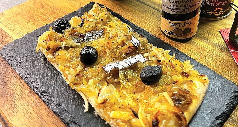 Pissaladiére med ansjos - løkpai fra Nice