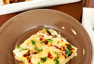 Lasagne med gorgonzola og valnøtter
