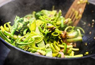 Lag en skikkelig grønn wokpanne