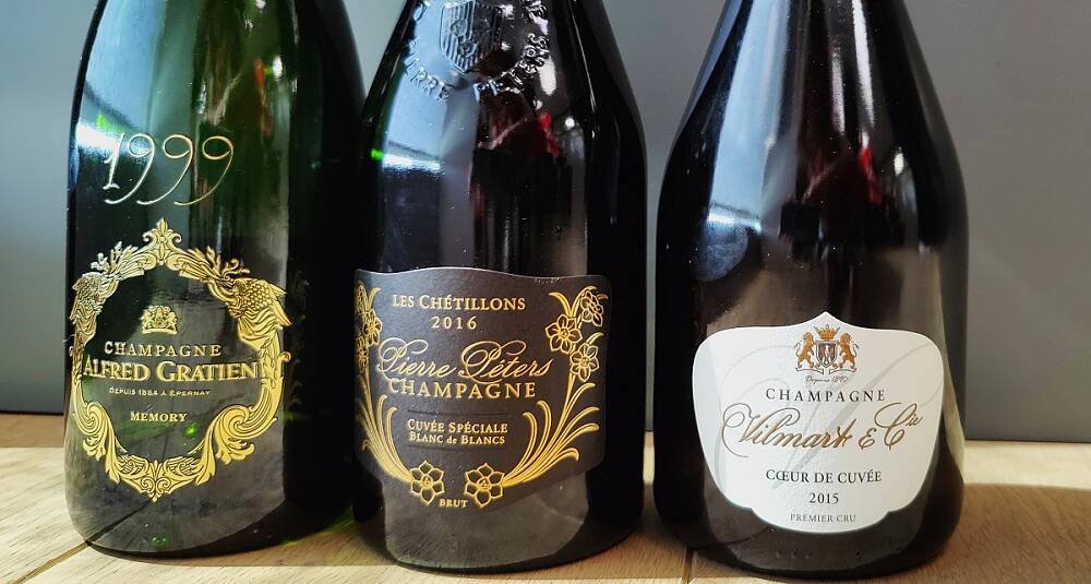 Det er duket for boblefest: Fantastiske champagner utfordres av like fantastiske britiske viner